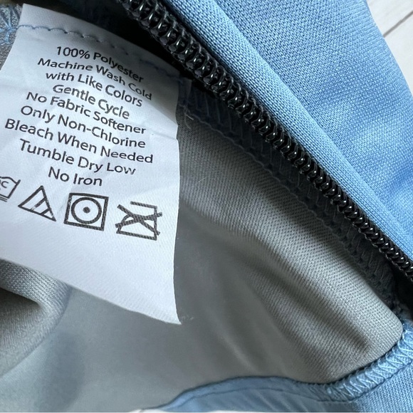 Run Disney 2023 Zip Up Jacket XL - Picture 7 of 7